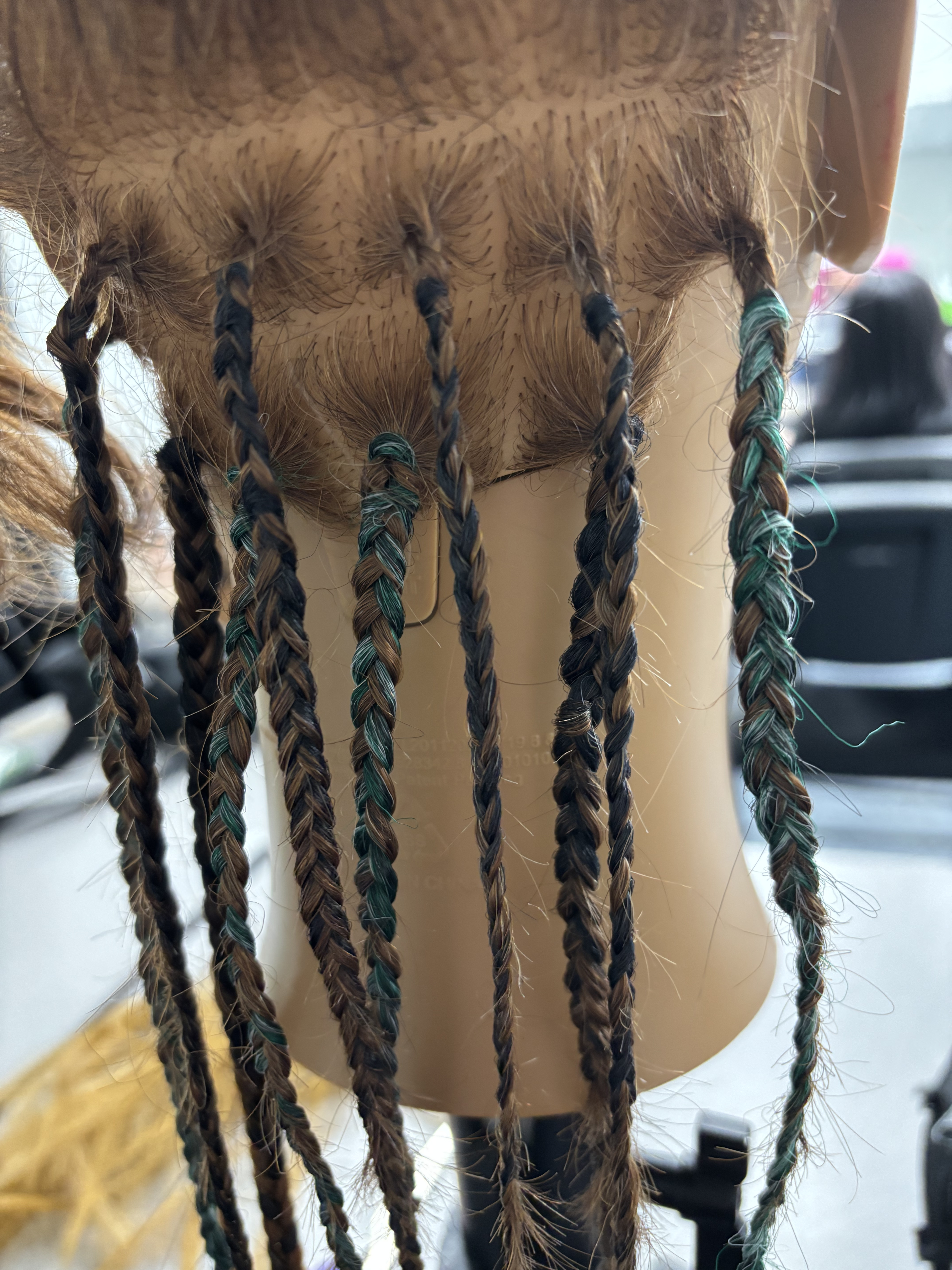 Box braids with extensions